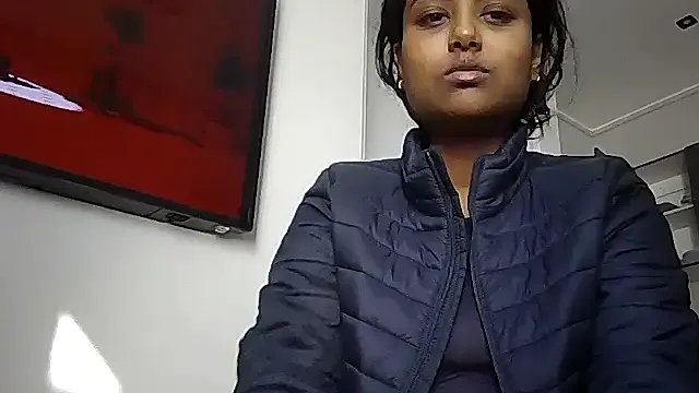 AriaVex – webcam model profile photo Image 6