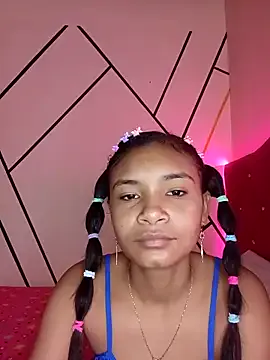 Mia--meow – webcam model profile photo Image 16