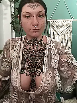 lizzardqueeen Image 16