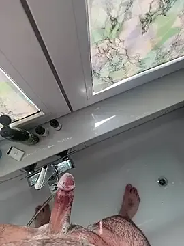 alicee16 – webcam model profile photo Image 3