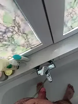 alicee16 – webcam model profile photo Image 5