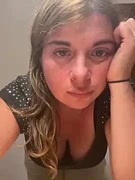 nathi_poyo – webcam model profile photo Image 14