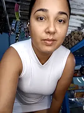 ClaireBree – webcam model profile photo Image 18