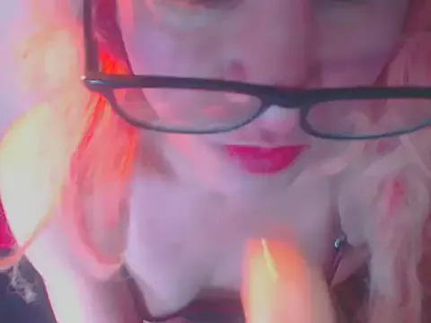CleoLangley – webcam model profile photo Image 8
