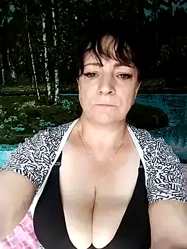 roouse – webcam model profile photo Image 14