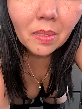 nathi_poyo – webcam model profile photo Image 6