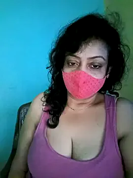 _Alice_1 – webcam model profile photo Image 2
