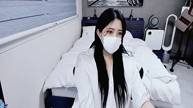 Humsafar-HDX-13 – webcam model profile photo Image 2