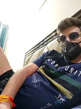 FroggyAnna – webcam model profile photo Image 3