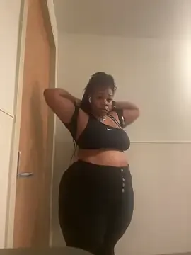 BriaKaye – webcam model profile photo Image 9