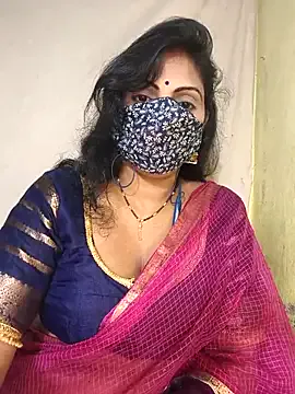 hina_porn – webcam model profile photo Image 11