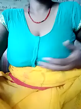 AlisonColemans – webcam model profile photo Image 4
