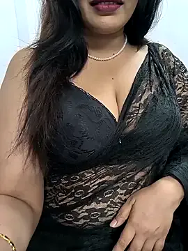 roouse – webcam model profile photo Image 8