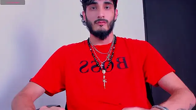 LovexJuxn8 cam model