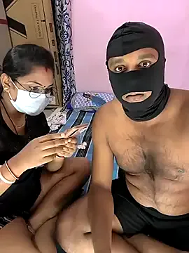 hina_porn – webcam model profile photo Image 11