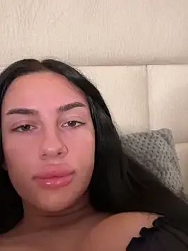 _Alice_1 – webcam model profile photo Image 18