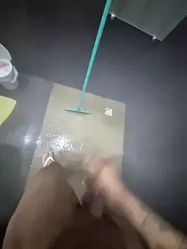 EvieEvans – webcam model profile photo Image 9