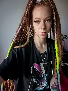 roouse – webcam model profile photo Image 8