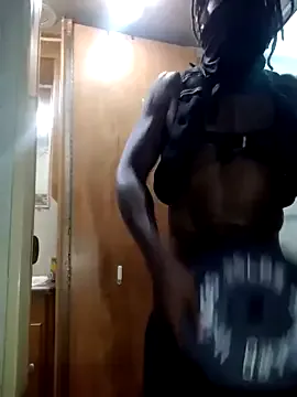 Humsafar-HDX-13 – webcam model profile photo Image 17