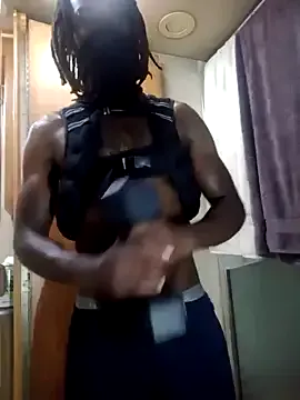 Humsafar-HDX-13 – webcam model profile photo Image 2