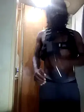 Humsafar-HDX-13 – webcam model profile photo Image 3