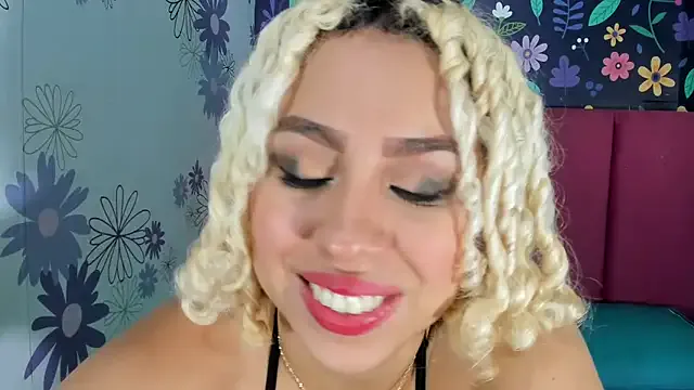 shaarebaare – webcam model profile photo Image 7