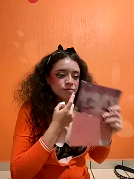 Meii-meyy – webcam model profile photo Image 13