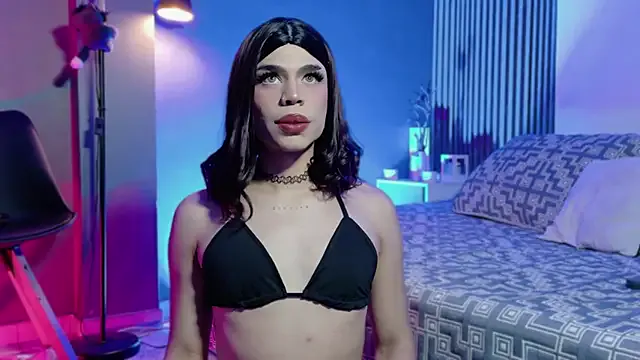 _Alicee_1 – webcam model profile photo Image 9