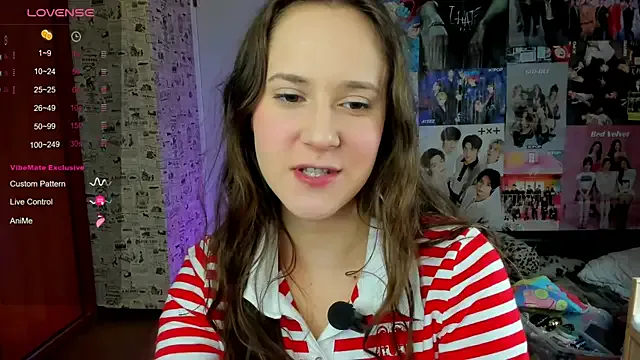 _Alicee_1 – webcam model profile photo Image 15