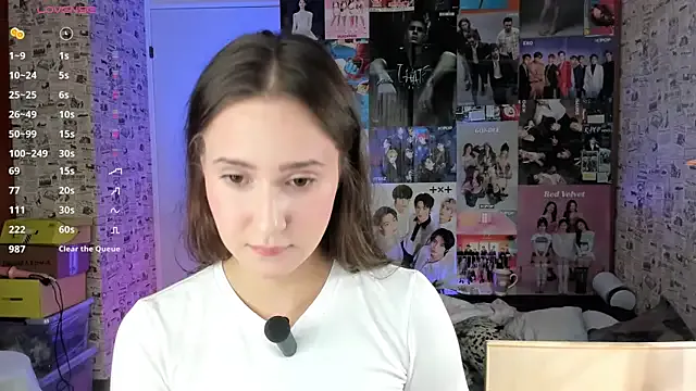 _Alicee_1 – webcam model profile photo Image 4