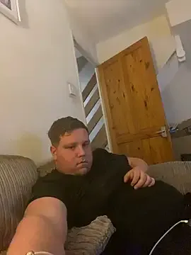 Yui-Ch – webcam model profile photo Image 6