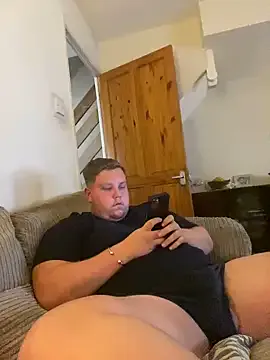 Yui-Ch – webcam model profile photo Image 7