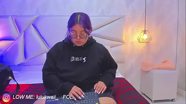 841_yayoi – webcam model profile photo Image 19