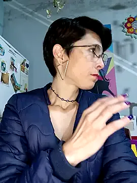 NANA_7 – webcam model profile photo Image 12