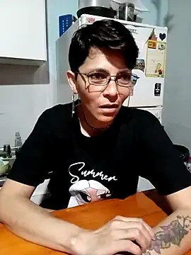 NANA_7 – webcam model profile photo Image 18