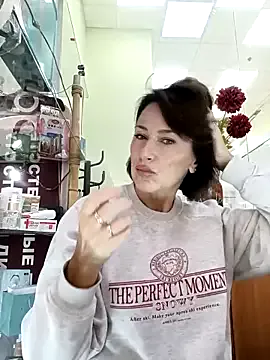 _mirai0917 – webcam model profile photo Image 3