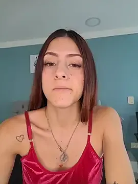 CarlaSharp – webcam model profile photo Image 1