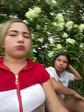 Simone_Miller – webcam model profile photo Image 10