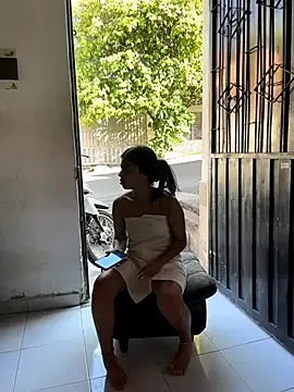 Simone_Miller – webcam model profile photo Image 13