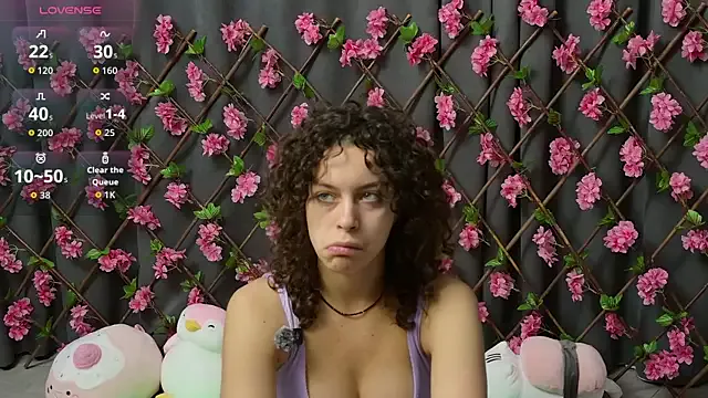 GinaSalvatore – webcam model profile photo Image 8