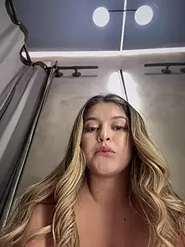 EvieEvans – webcam model profile photo Image 18