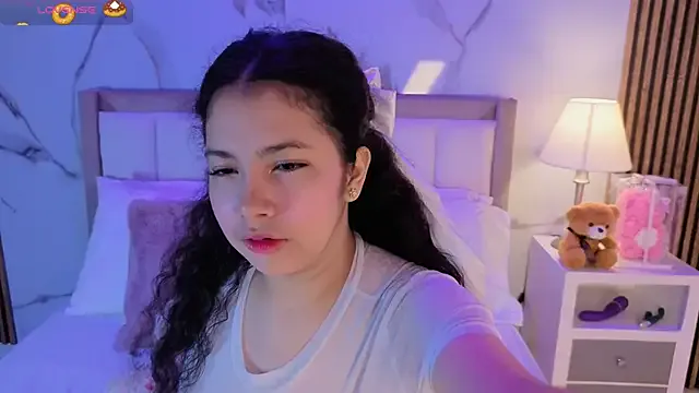 JuliCarter – webcam model profile photo Image 10