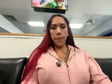 _MiaQueen_ – webcam model profile photo Image 15