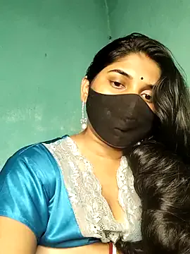 LOVE_MIREI_LOVE – webcam model profile photo Image 3