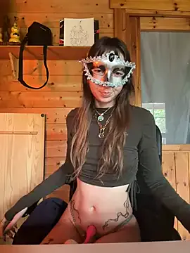  – webcam model profile photo Image 6