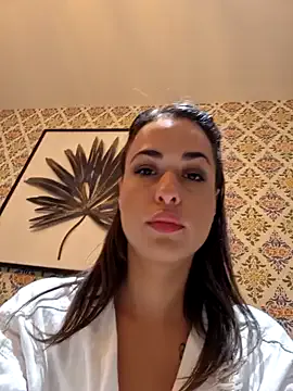 _Alice_1 – webcam model profile photo Image 12