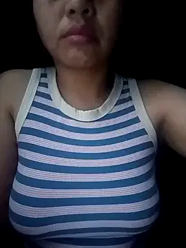 KateGale – webcam model profile photo Image 4