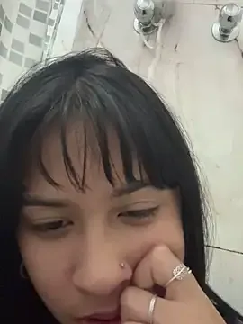 MAIKA_pyon – webcam model profile photo Image 2