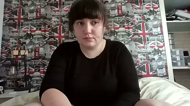 roouse – webcam model profile photo Image 17