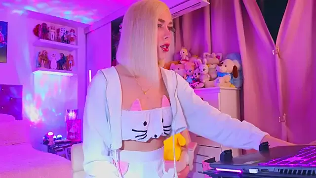 nam_tootsis – webcam model profile photo Image 9